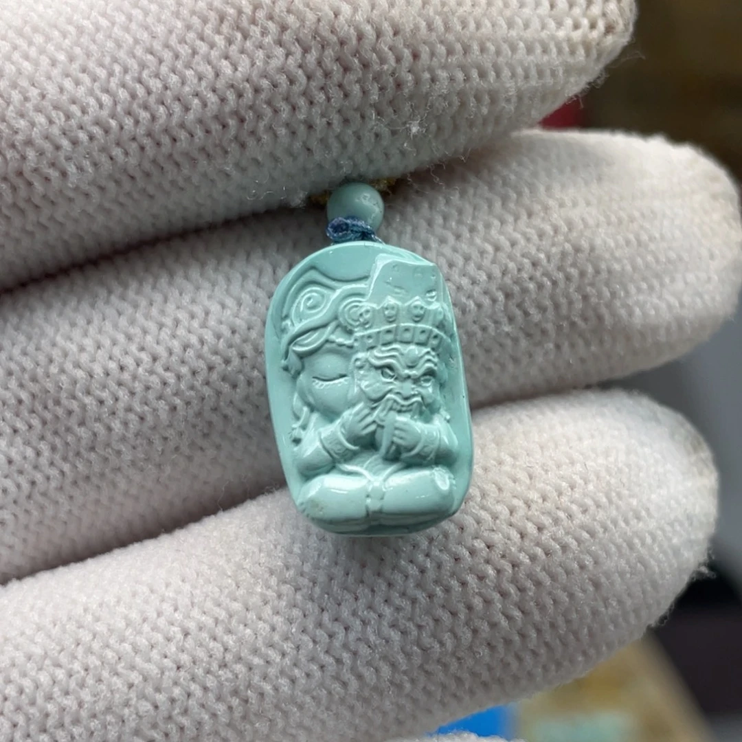 绿松石未镶嵌挂件