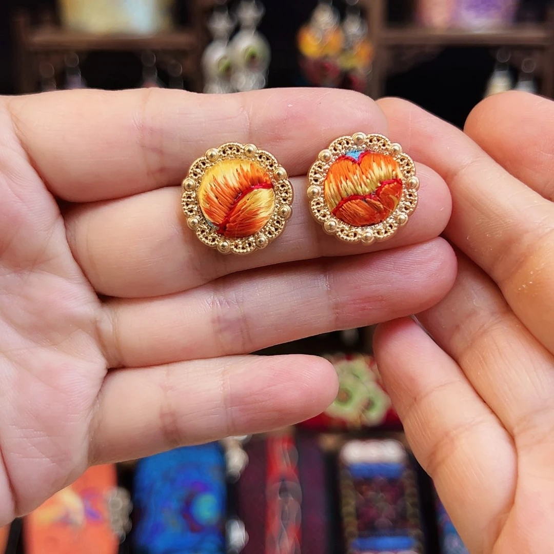 黄铜925银布艺手工刺绣