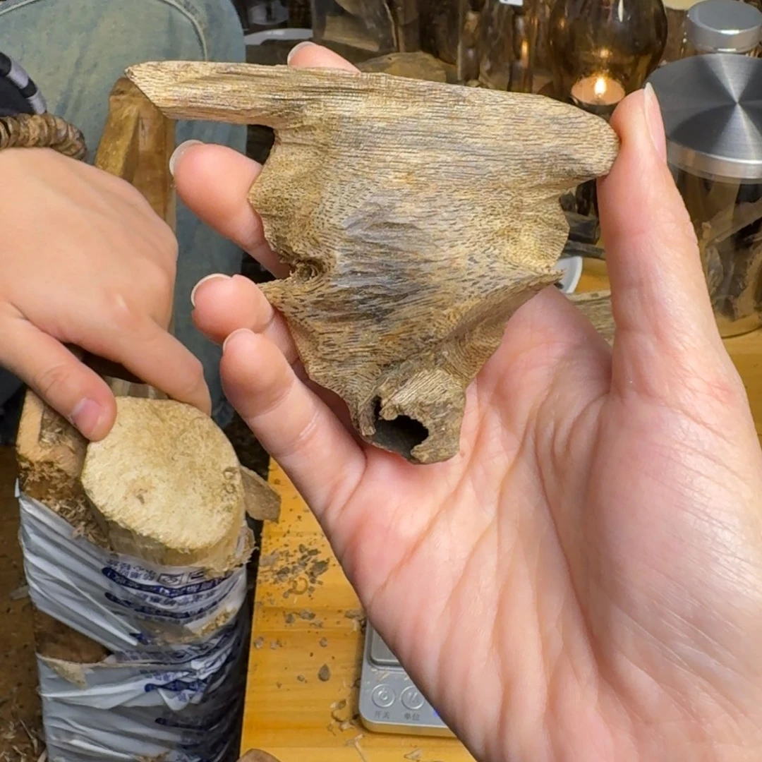 沉香沉香碎屑白棋品种块料16克