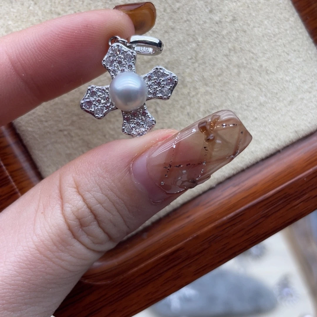 海水珍珠颈饰银S925镶嵌V43