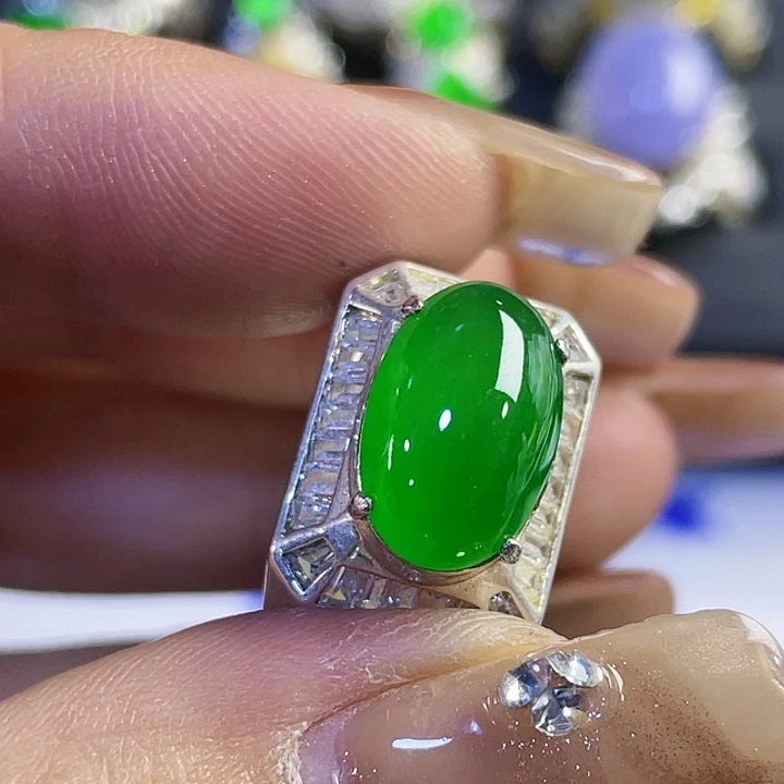 万***8定制翡翠未镶嵌86555555555588