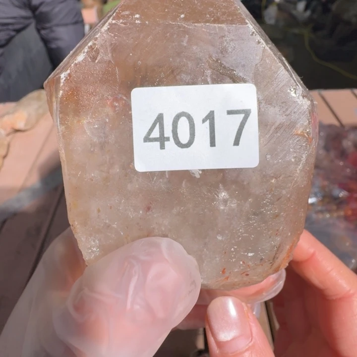 艳***儿黄晶未镶嵌大型摆件（非配饰）