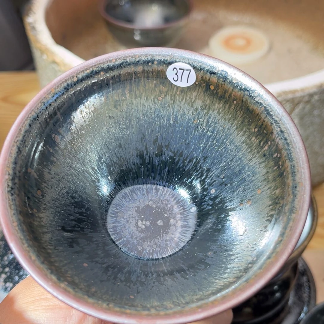 茶盏义兴龙窑坚持真柴烧