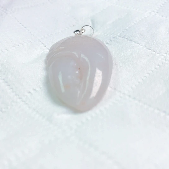 翡翠颈饰未镶嵌正**入吊坠