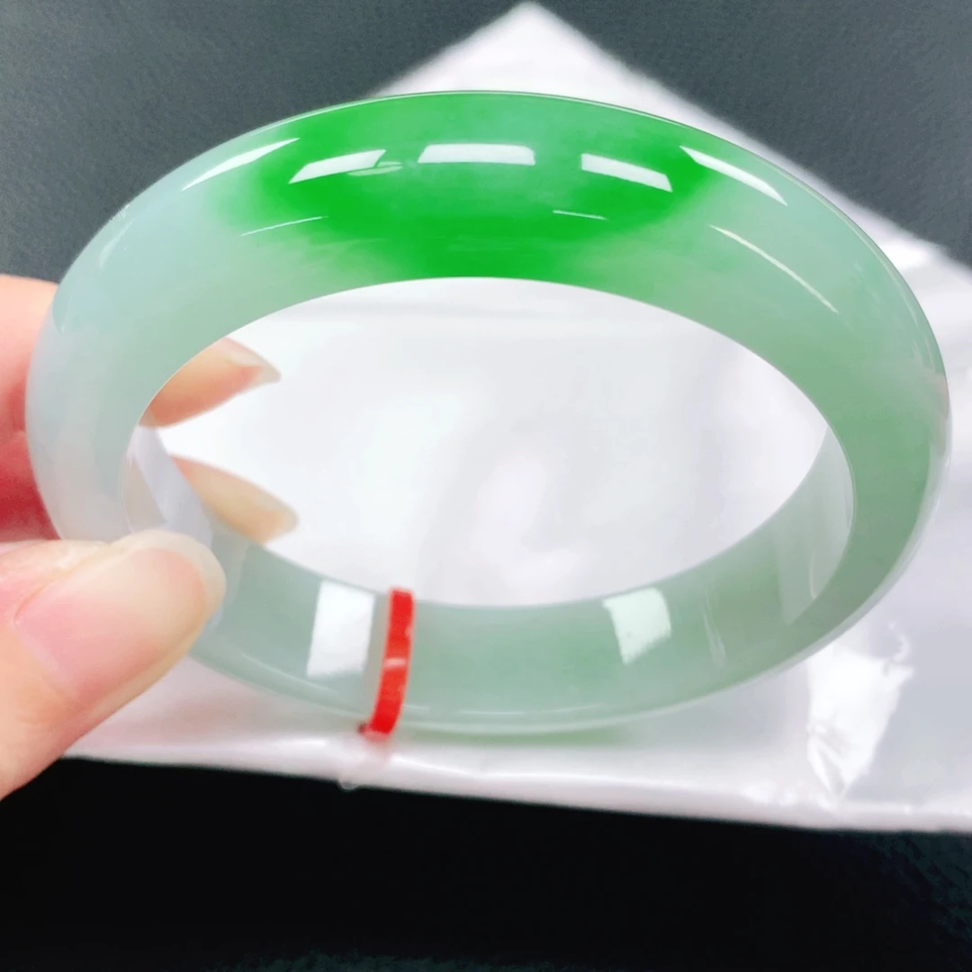 未镶嵌手镯翡翠57圈