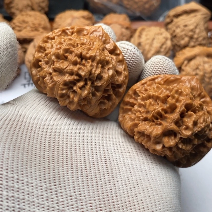 【闪购商品】文玩核桃把件?***?42官帽