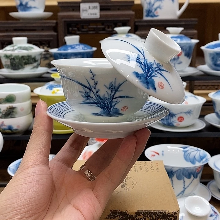 手绘兰花盖碗150cc悬停釉下彩微瑕福利款