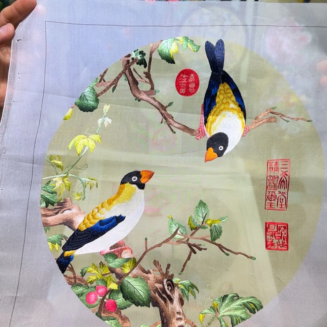刺绣刺绣工艺精湛
