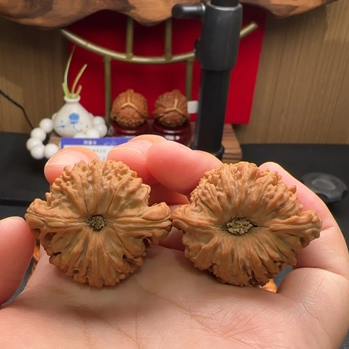 把件文玩核桃凹底南疆全品