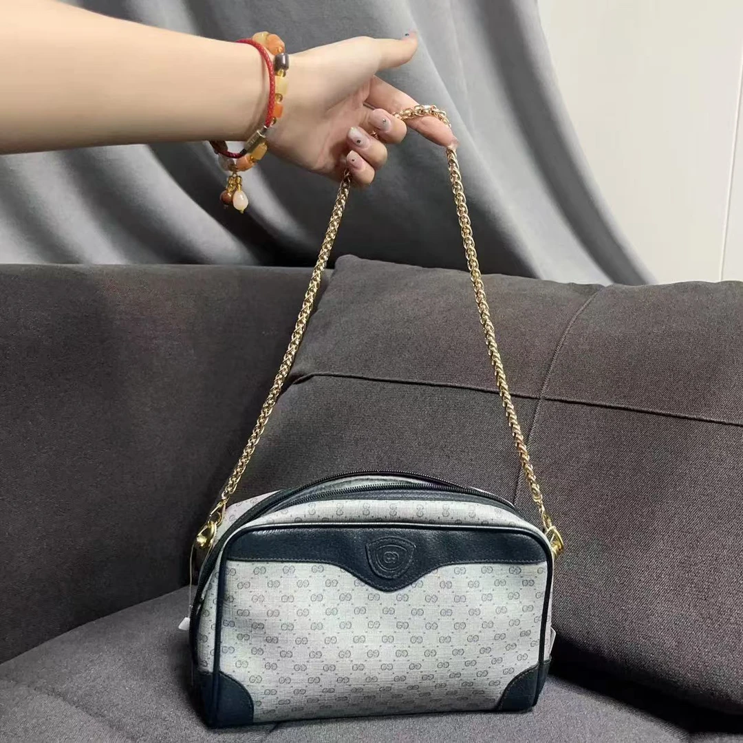 95新 GUCCI/古驰 兔兔奢G专属/古驰手拿包/240416136