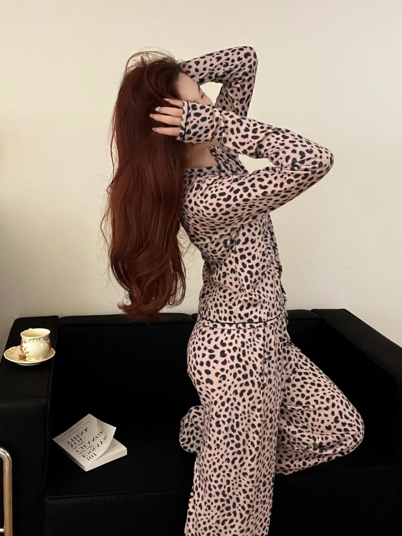 法式纯欲风豹纹德绒睡衣女秋冬款新款高级感休闲家居服套装可外穿