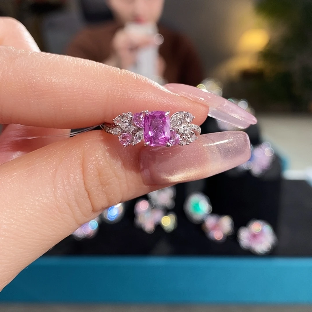 戒指18K金镶嵌彩色蓝宝石1.046ct无烧帕帕拉恰吉尔德