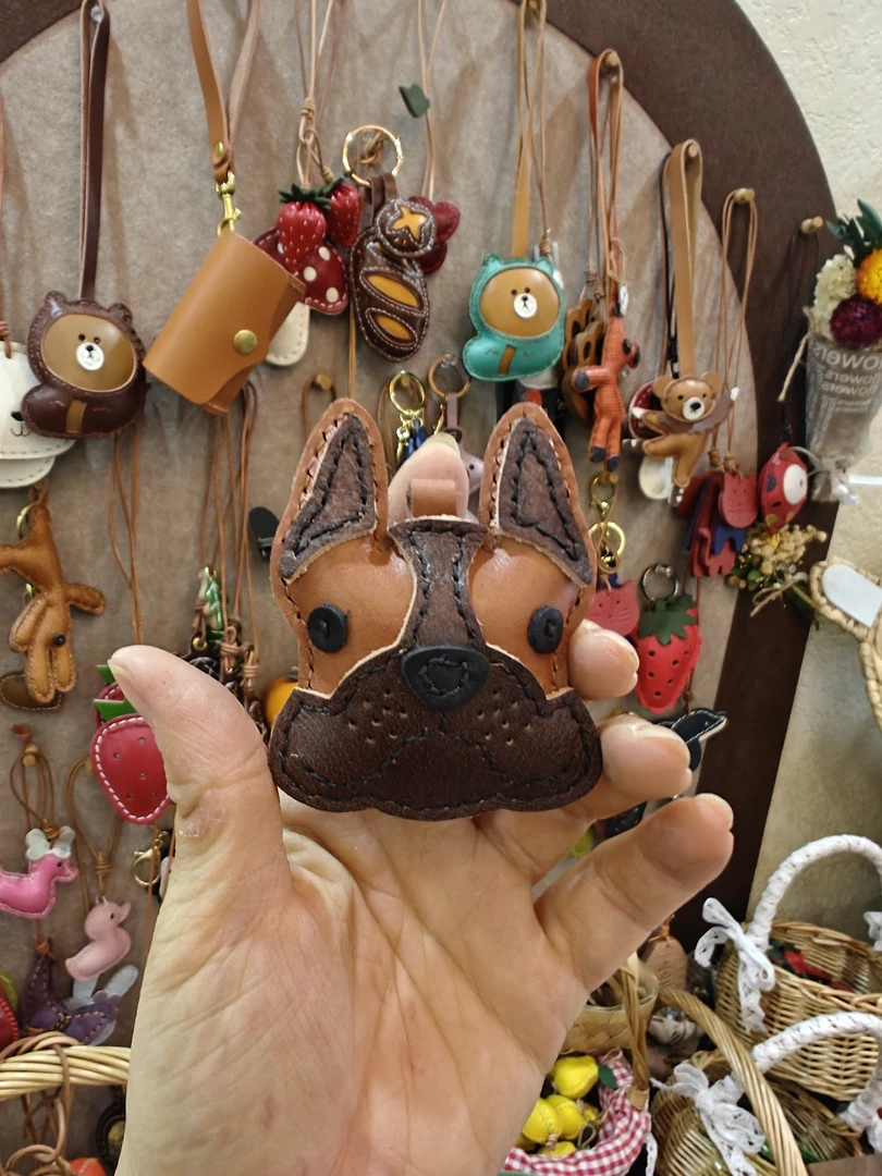 慵懒家红色法斗红牛纯手工缝制头层牛皮包包挂件真皮玩偶钥匙扣