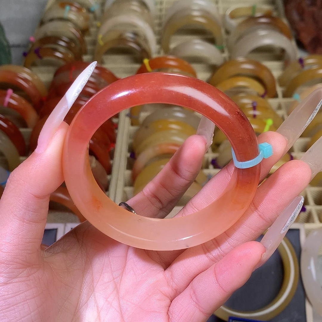 石英质玉（黄龙玉）未镶嵌手镯