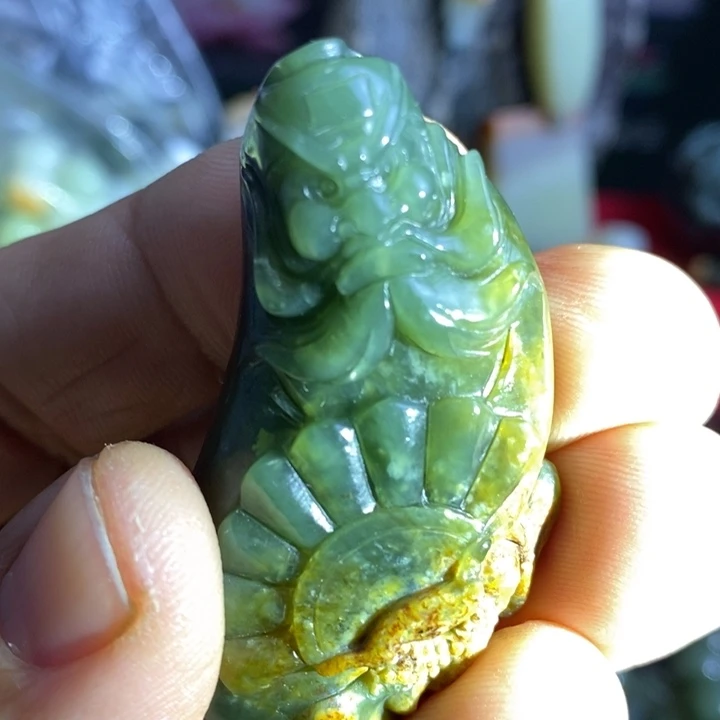 和田玉（糖玉）未镶嵌珠宝奇石