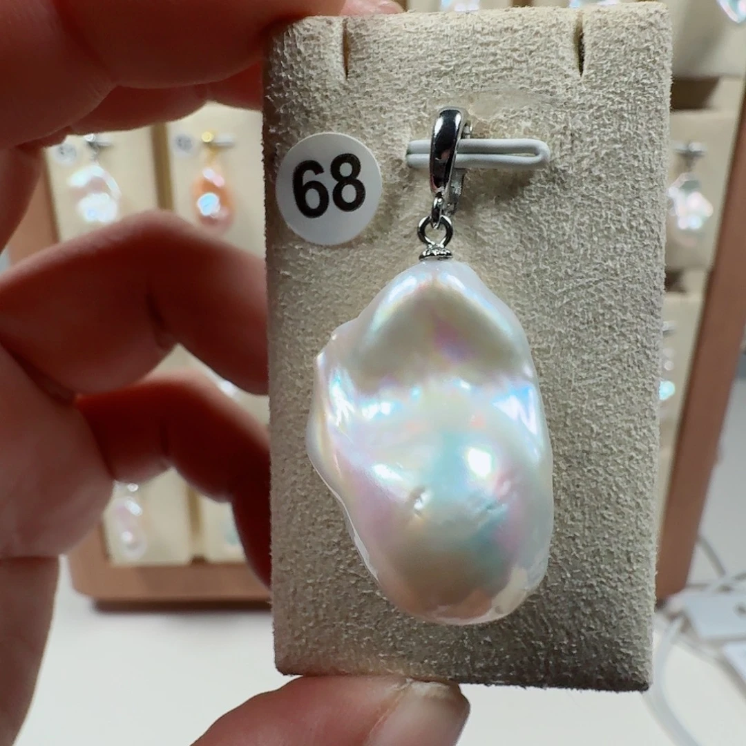 合金淡水珍珠颈饰