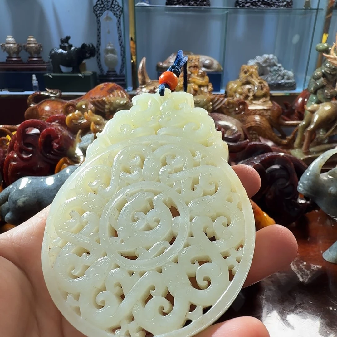 和田玉（白玉）未镶嵌把件