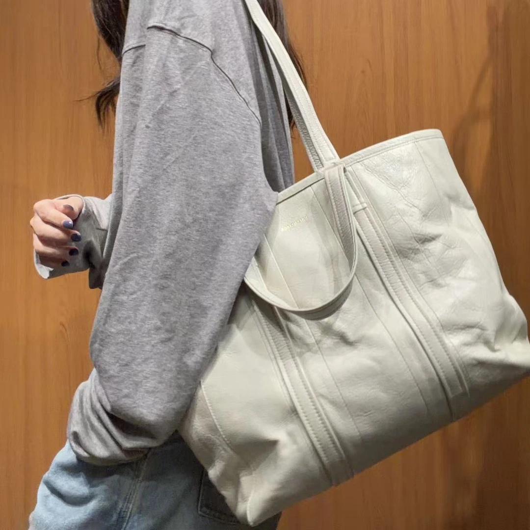 95新 Balenciaga/巴黎世家 【福利】【蕾】 2RY828 单肩包