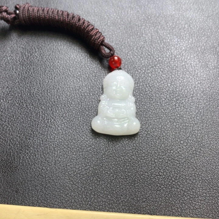 翡翠未镶嵌颈饰凤****妹