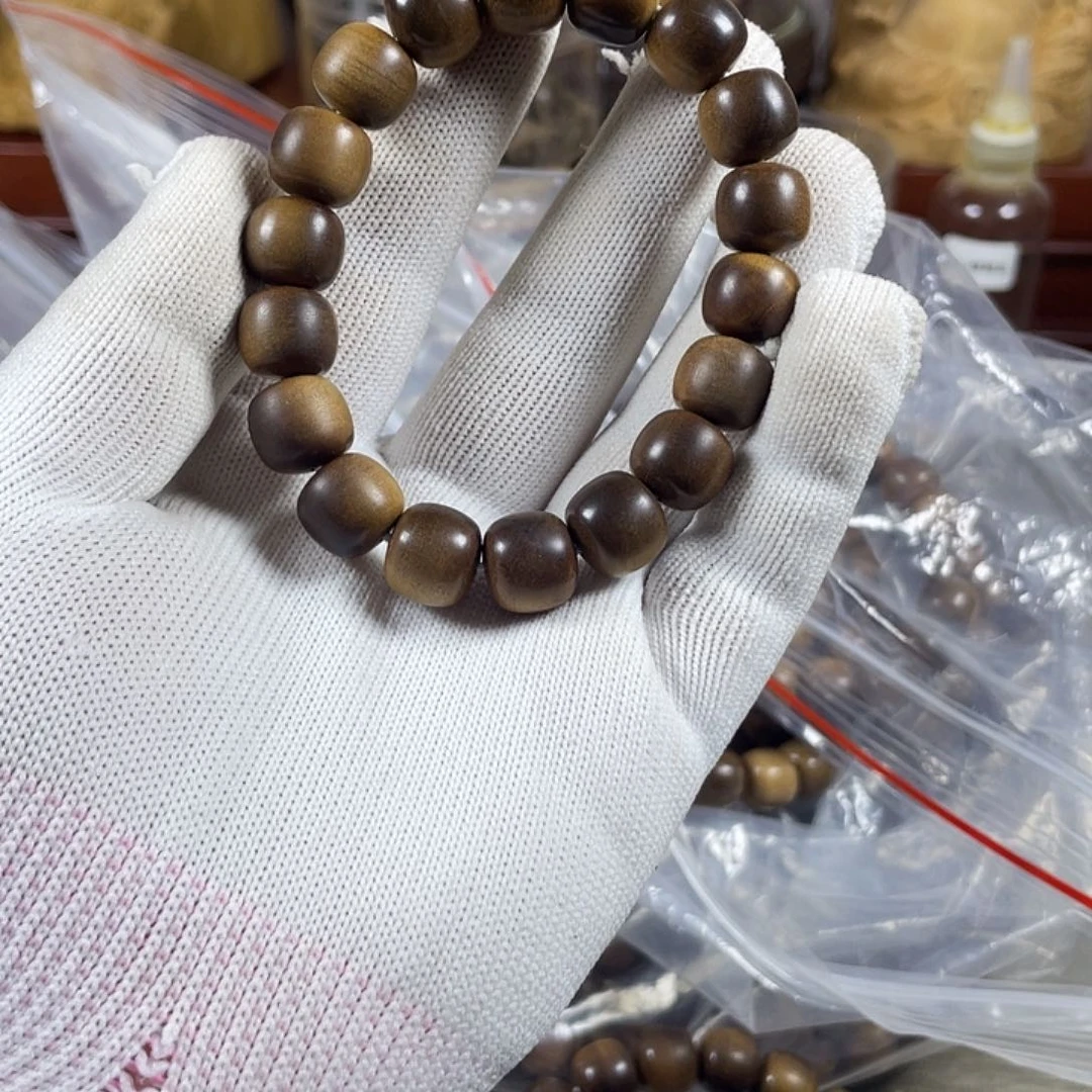 檀香木11/12黑肉横纹，印度老山檀香