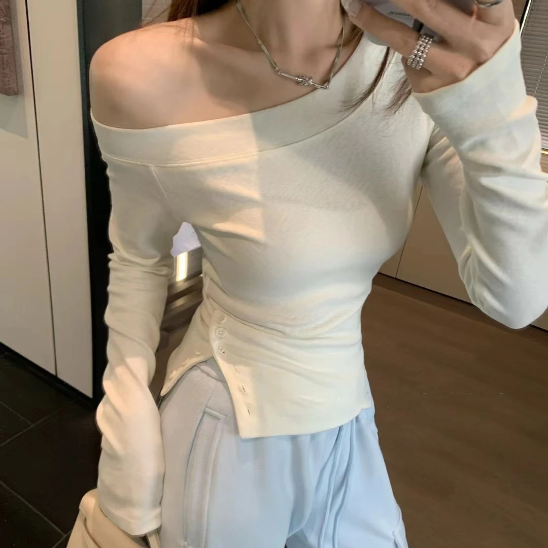 韩系穿搭长袖斜肩露肩打底衫早秋新款甜辣妹修身显瘦短款百搭上衣