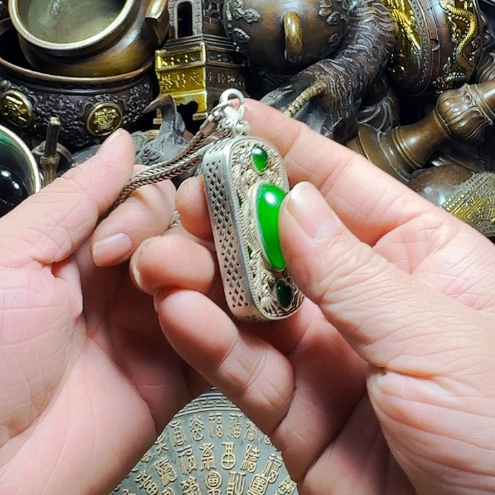 铜器摆件收收藏藏