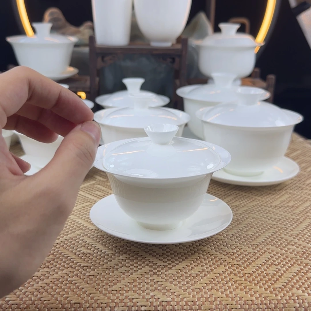 蟒****青盖下120ml超薄胎小飞碟盖碗