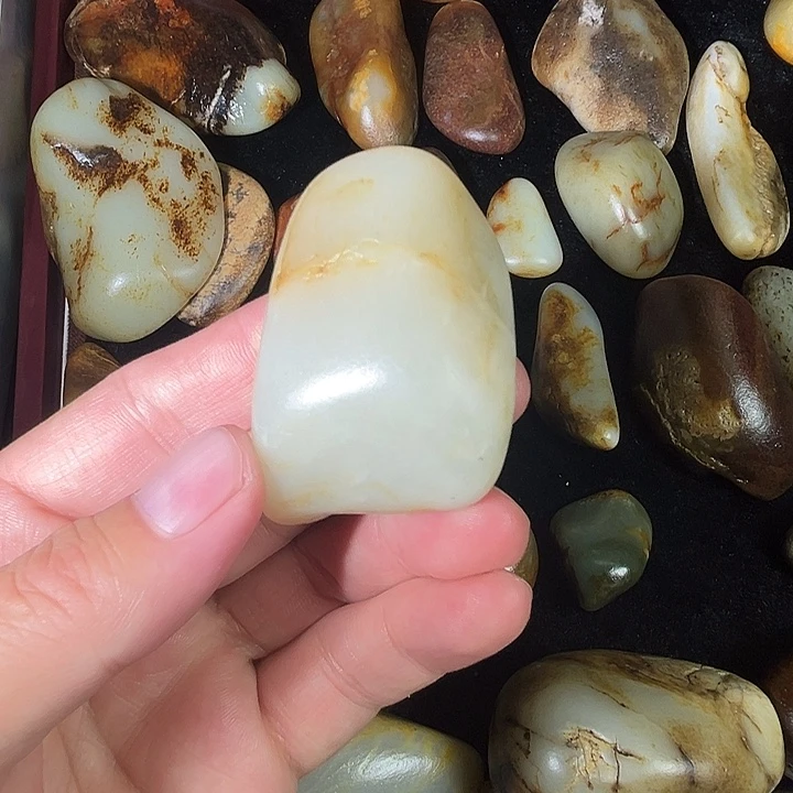 和田玉（糖玉）未镶嵌挂件93