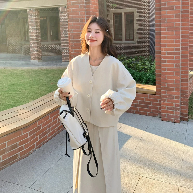 甜美减龄学院风套装裙女2025早春新款韩系穿搭松弛感外套背心裙潮