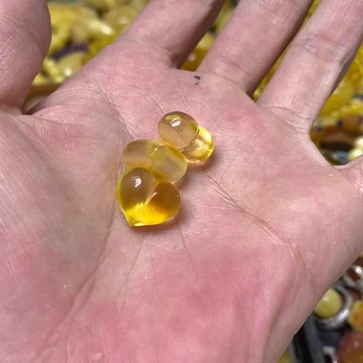裸石蜜蜡未镶嵌多样性发货其一