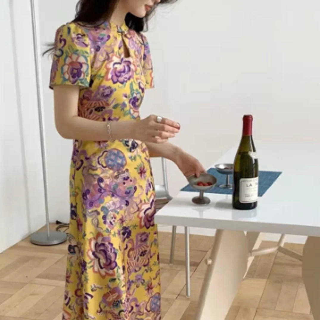 夏季法式碎花A字连衣裙甜辣千金风显瘦洋气