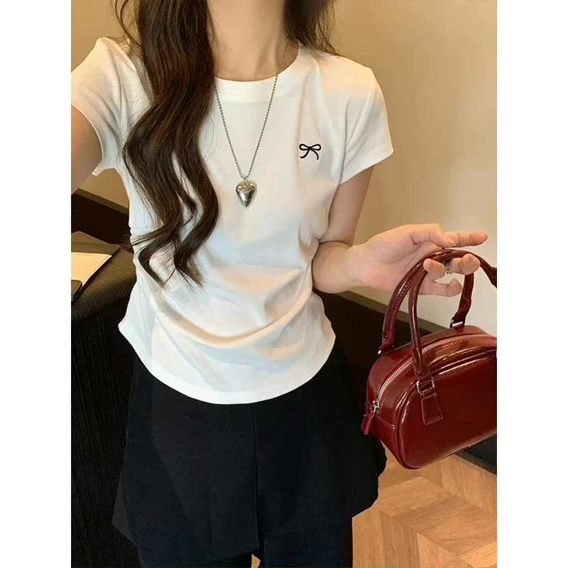 白色高级感正肩短袖T恤女夏收腰设计感不规则小个子短款百搭上衣