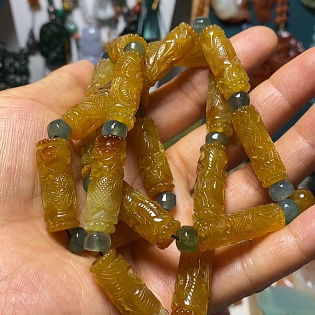 【闪购商品】蛇纹石玉未镶嵌颈饰董*