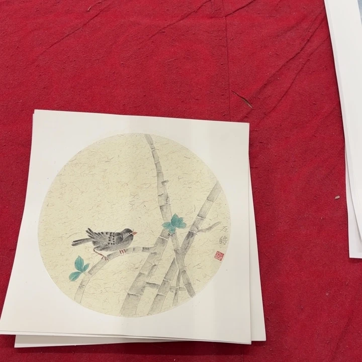 国画花鸟的翅膀是由两