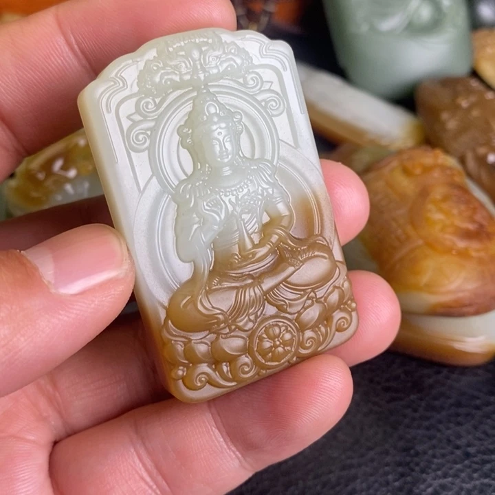 游***湖和田玉未镶嵌挂件