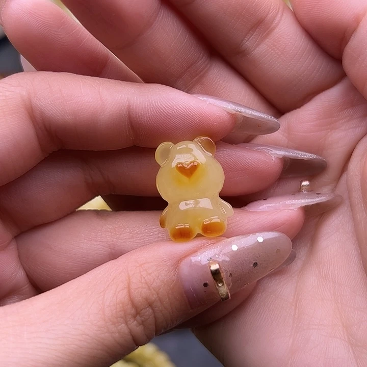 琥珀未镶嵌裸石小熊