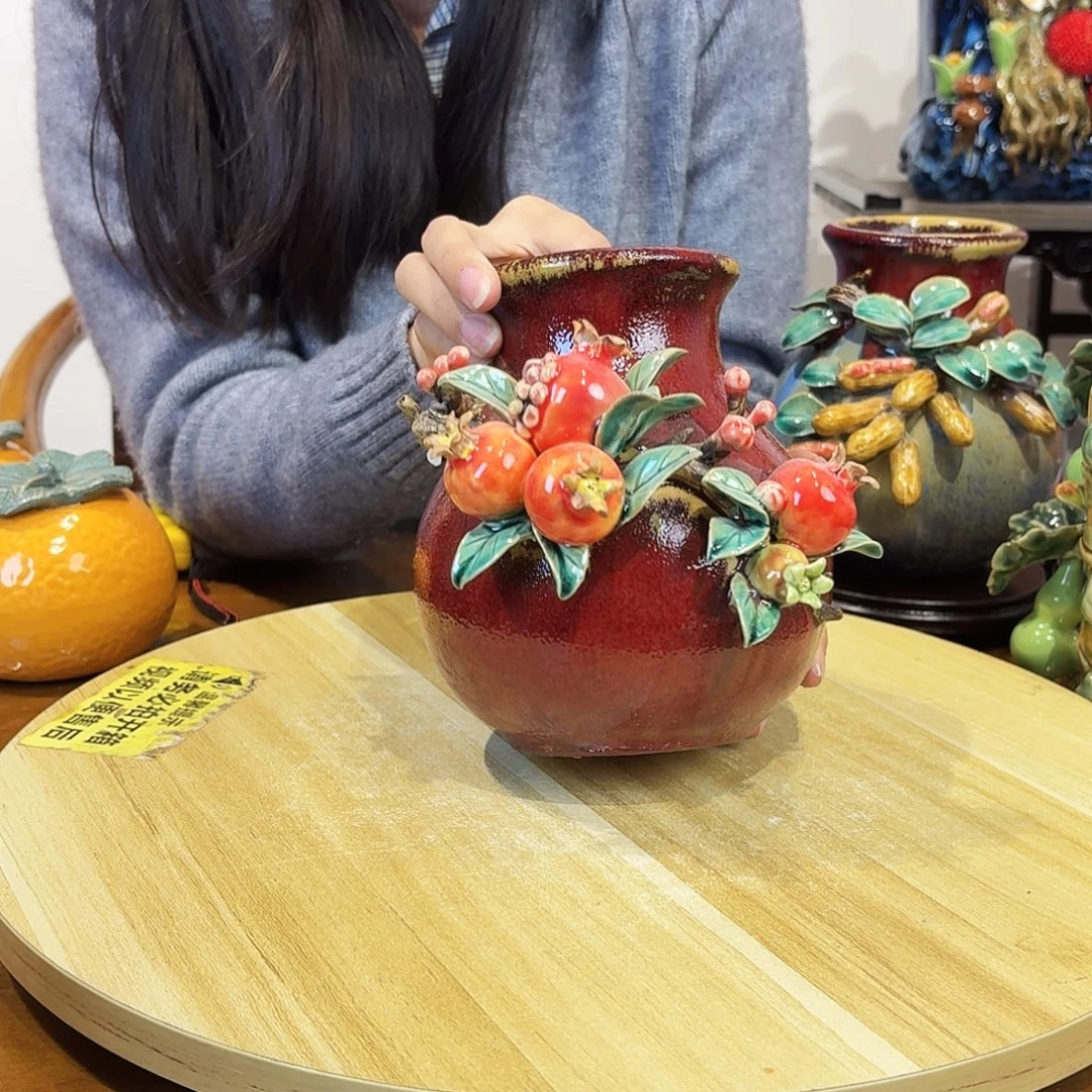 陶瓷石榴花瓶陶瓷
