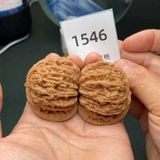 文玩核桃把件寂****旦45四座楼1546