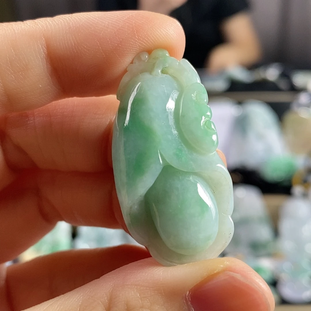颈饰未镶嵌翡翠兰花