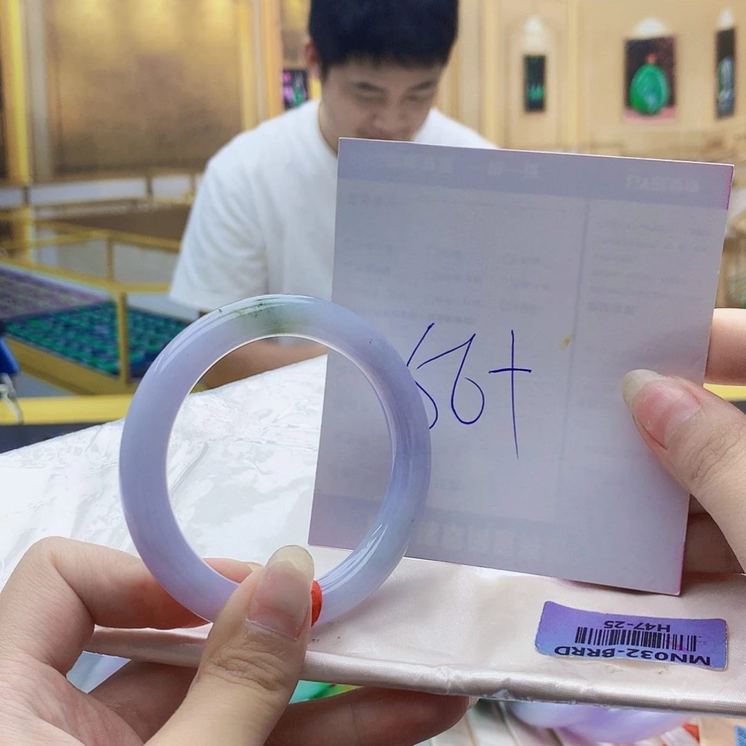 翡翠手镯未镶嵌009……