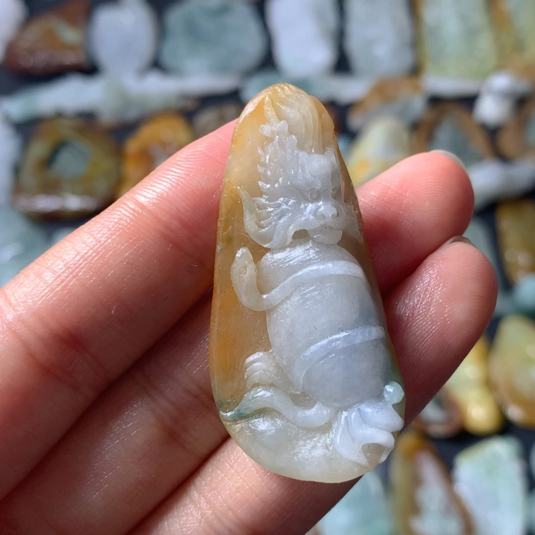 定制翡翠未镶嵌翡翠