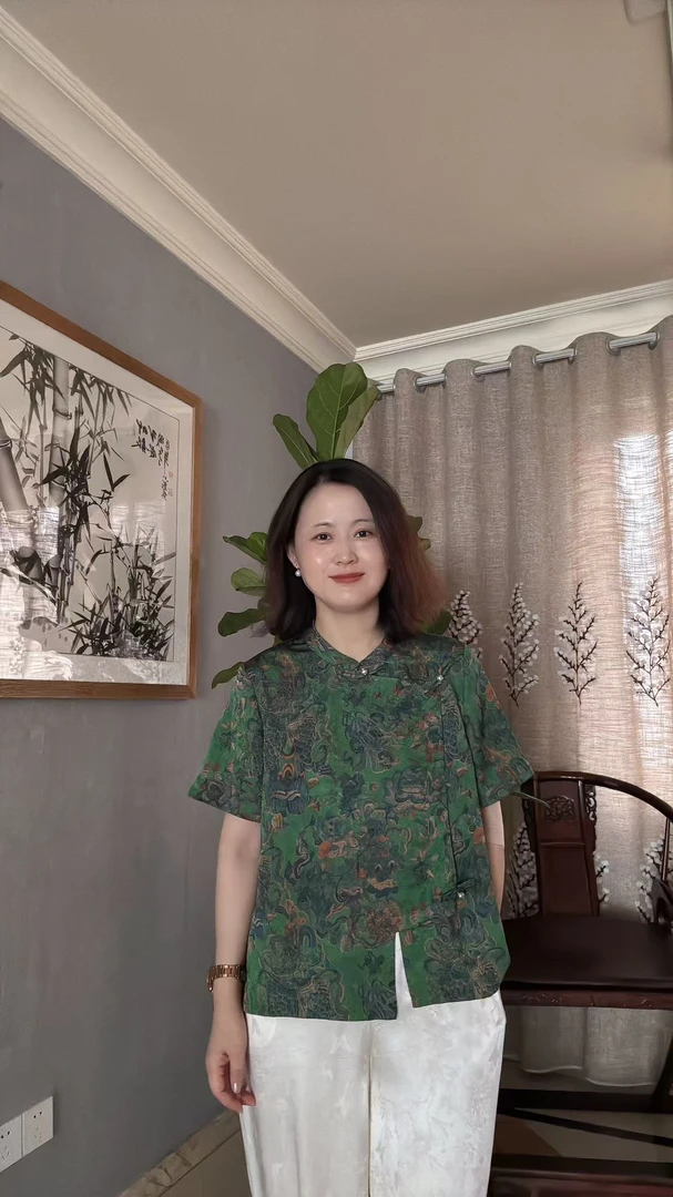 彩薇推荐 新中式人丝提花双鱼复古唐装富婆风系国风上衣