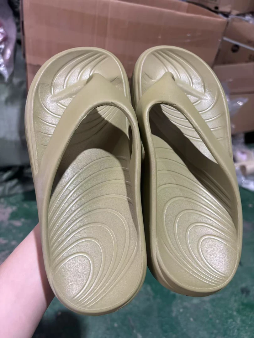 瑕疵款西情侣人字拖无【某】限 EVA材质休闲风 防滑 耐磨