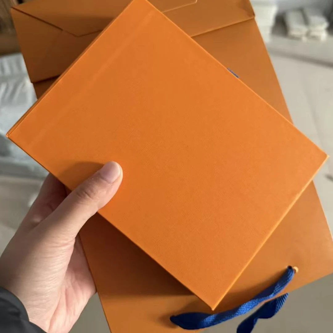 铁合金仿珍珠耳饰 钱包礼盒手拿包豆豆钱包护照夹拍下备注编号