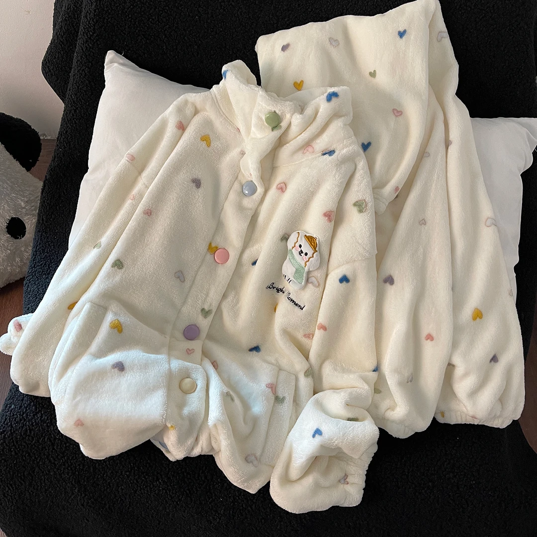 公主风睡衣女生新款冬季法兰绒加厚保暖可爱彩色爱心珊瑚绒家居服