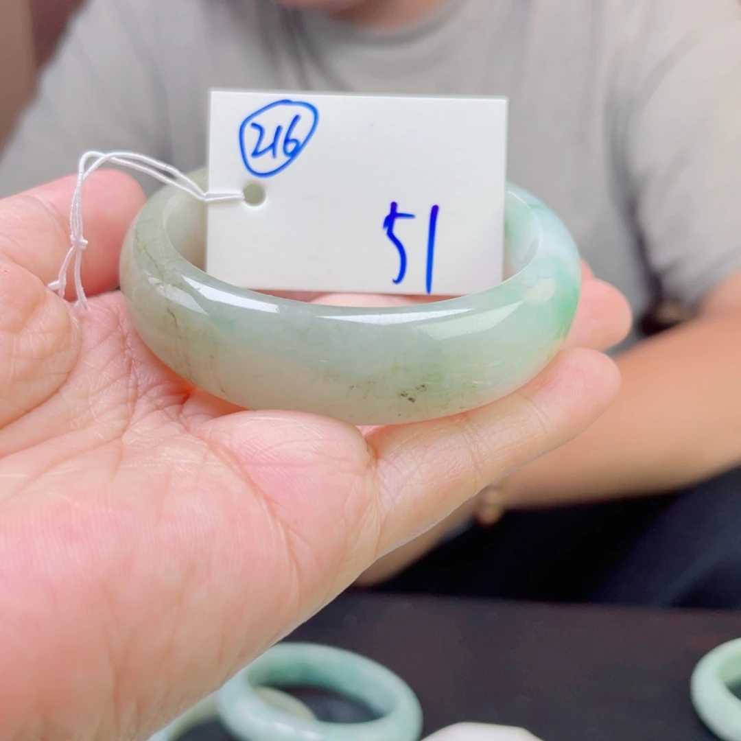 未镶嵌手镯翡翠216