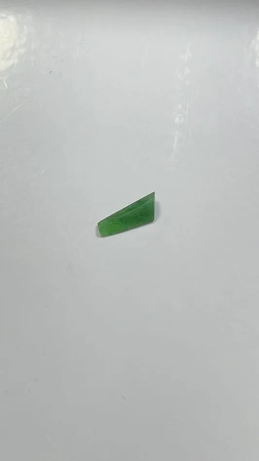 翡翠切割面2