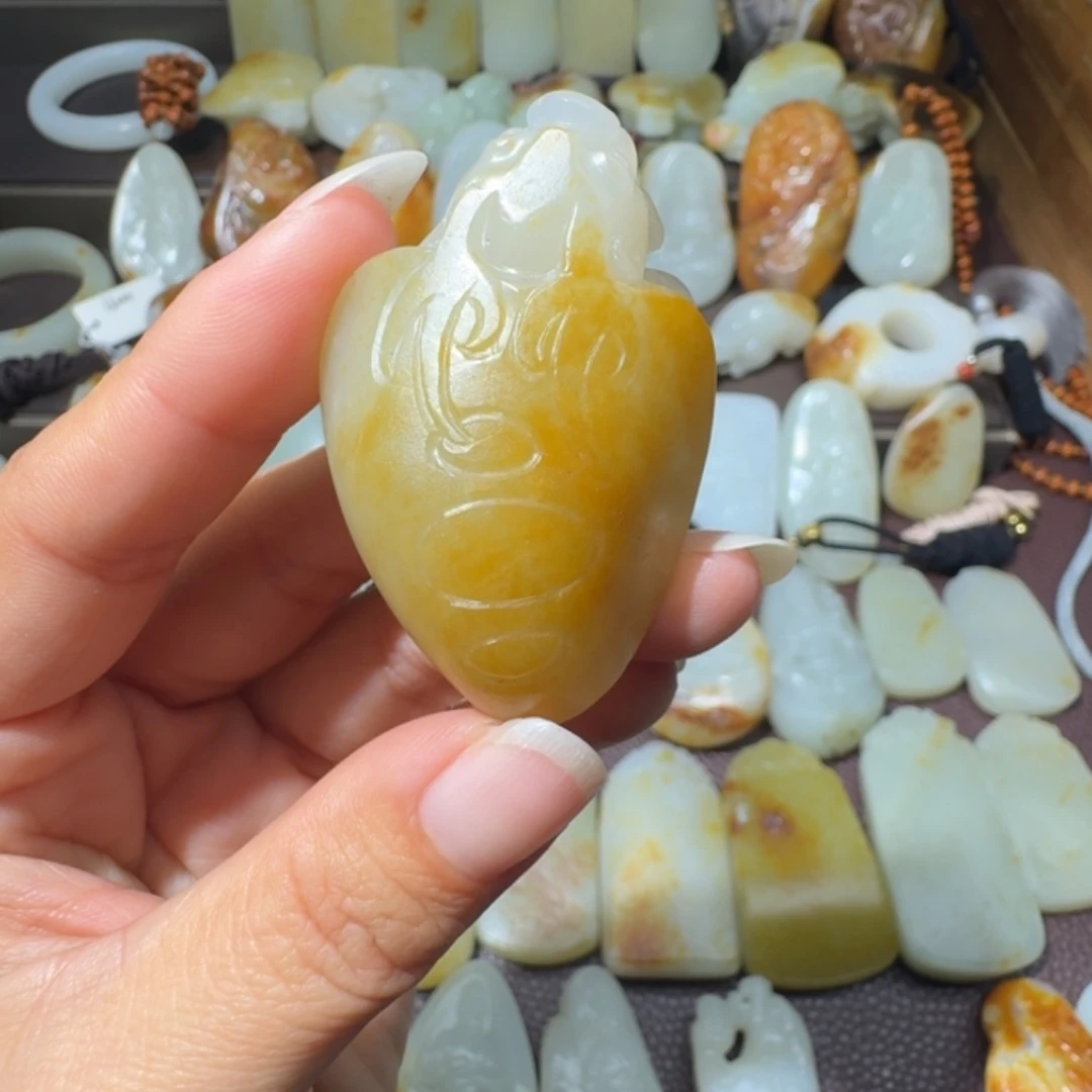 和田玉未镶嵌吊坠(不含链)