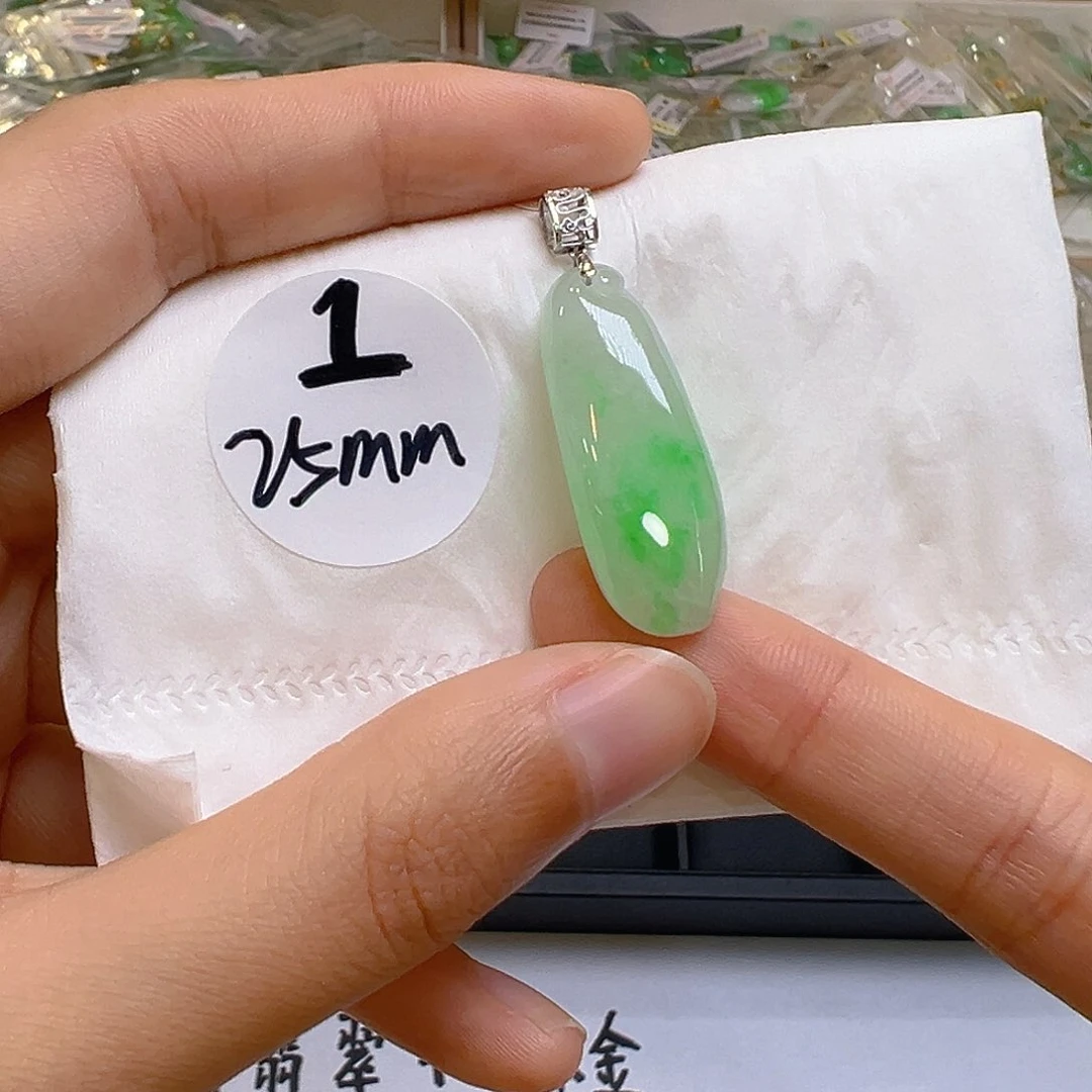 翡翠18K金镶嵌吊坠(不含链)翡翠