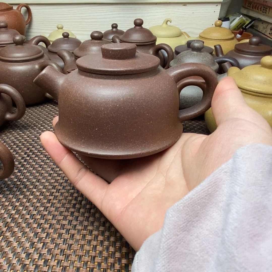 紫砂茶壶人****漫微瑕巨轮